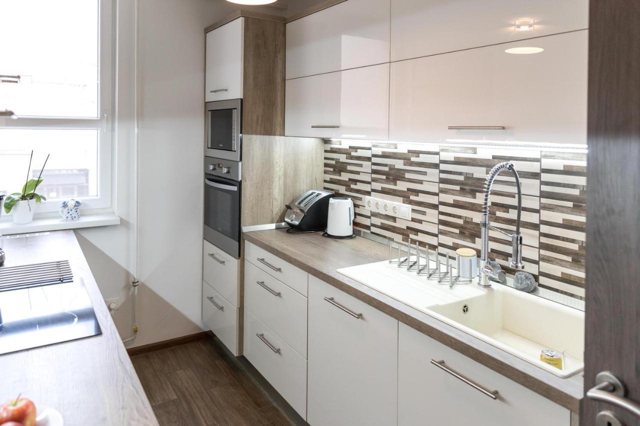 Sflower Apartman Егер Екстериор снимка