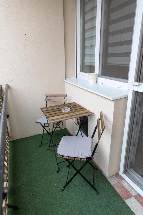 Sflower Apartman Егер Екстериор снимка