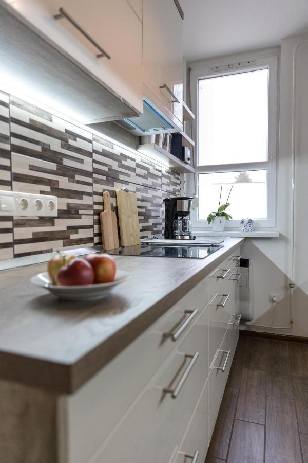 Sflower Apartman Егер Екстериор снимка
